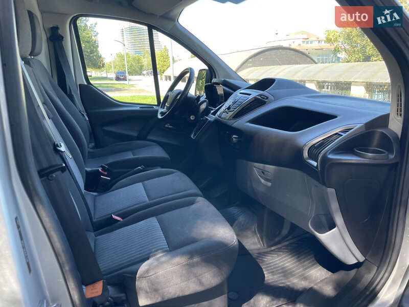 Грузовой фургон Ford Transit Custom 2017 в Днепре фото 45 Грузовой фургон Ford Transit Custom 2017 в Днепре