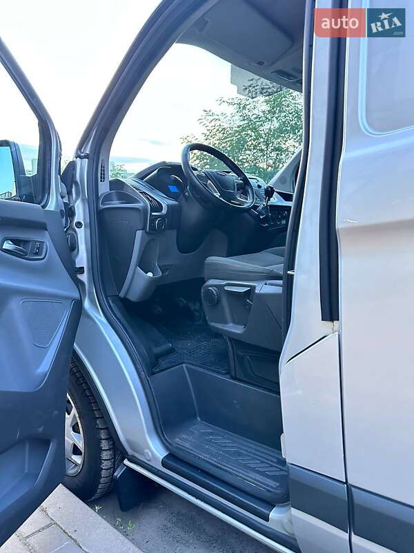 Грузовой фургон Ford Transit Custom 2016 в Киеве фото 18 Грузовой фургон Ford Transit Custom 2016 в Киеве