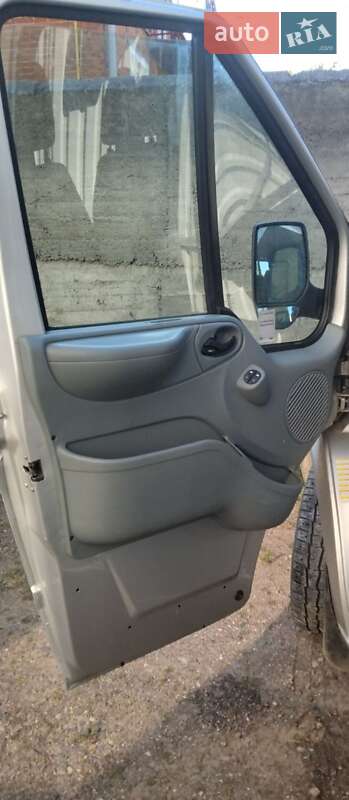 Мінівен Ford Transit Custom 2011 в Львові