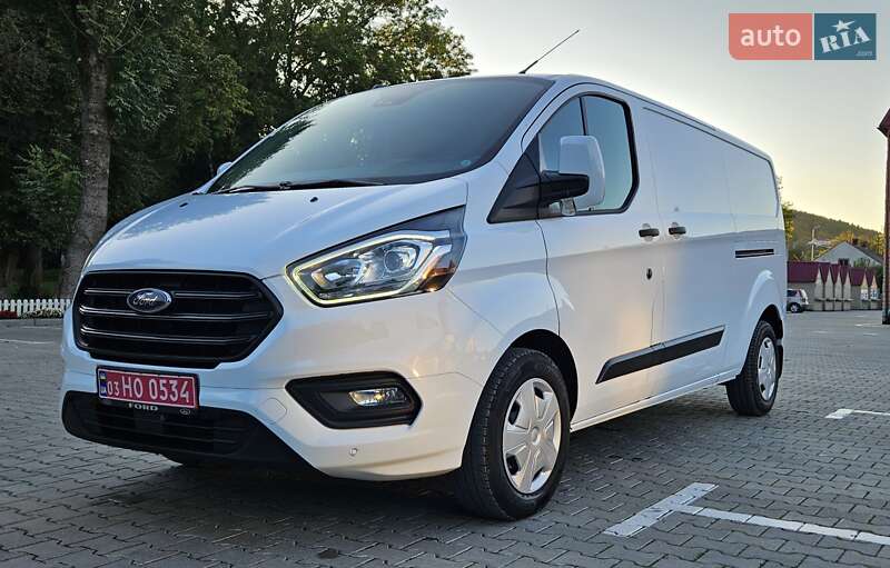 Вантажний фургон Ford Transit Custom 2021 в Бережанах
