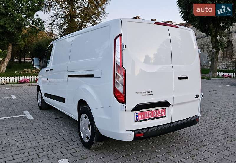 Вантажний фургон Ford Transit Custom 2021 в Бережанах