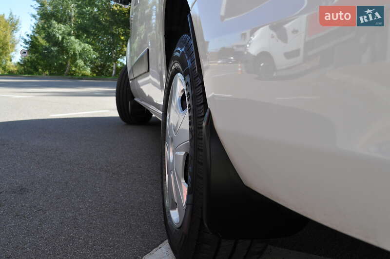 Вантажний фургон Ford Transit Custom 2021 в Києві фото 36 Вантажний фургон Ford Transit Custom 2021 в Києві