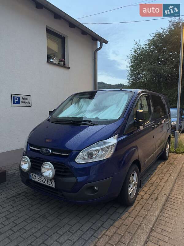 Минивэн Ford Transit Custom 2015 в Львове