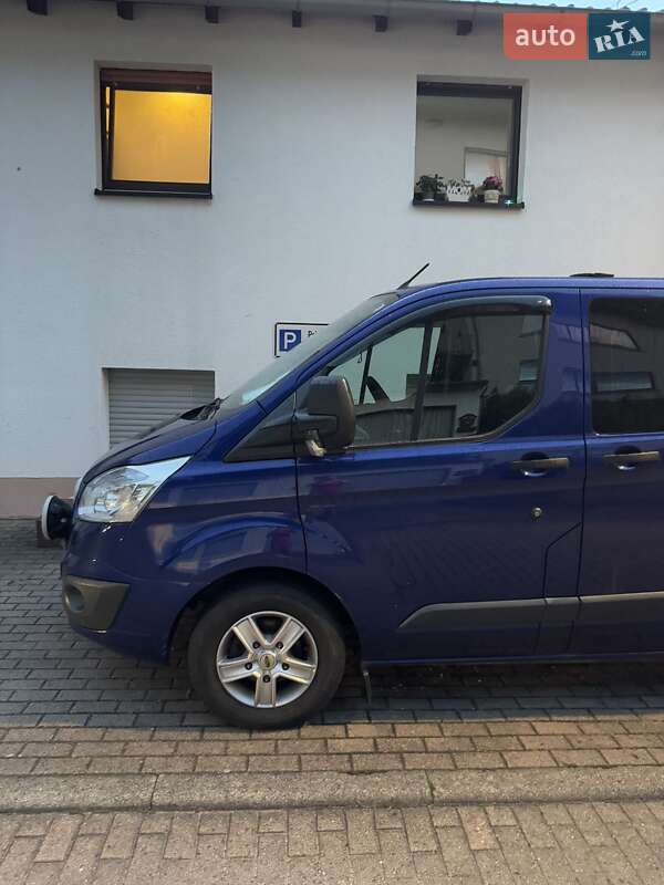 Минивэн Ford Transit Custom 2015 в Львове
