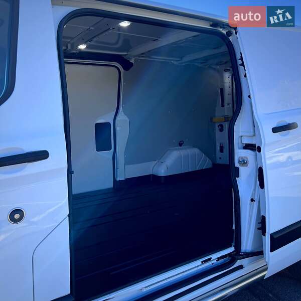 Вантажний фургон Ford Transit Custom 2019 в Києві