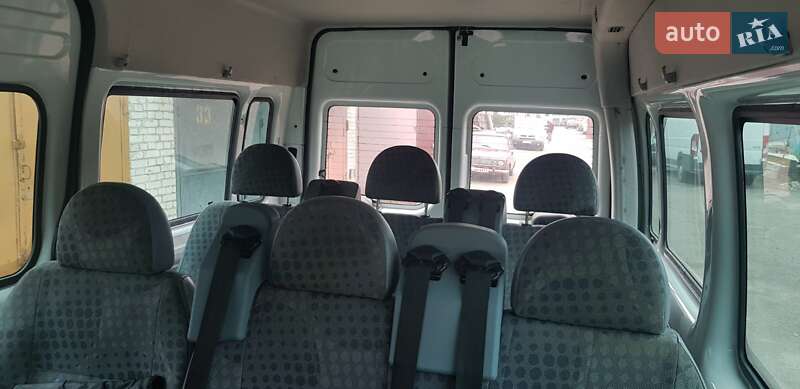 Мінівен Ford Transit Custom 2012 в Львові фото 16 Мінівен Ford Transit Custom 2012 в Львові