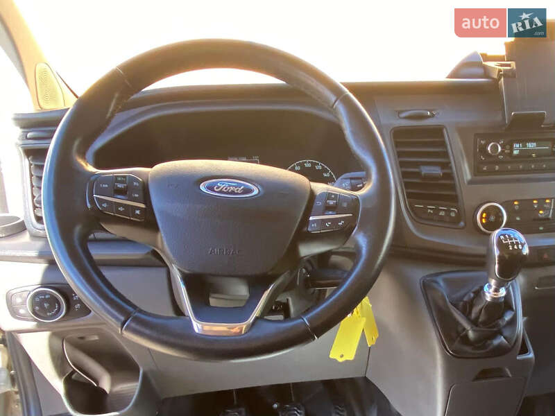 Вантажний фургон Ford Transit Custom 2021 в Рівному