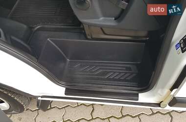 Вантажний фургон Ford Transit Custom 2020 в 