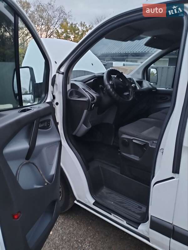 Грузовой фургон Ford Transit Custom 2017 в Черкассах фото 7 Грузовой фургон Ford Transit Custom 2017 в Черкассах