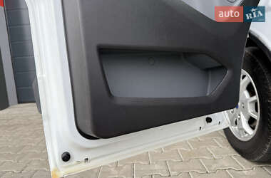 Минивэн Ford Transit Custom 2012 в 