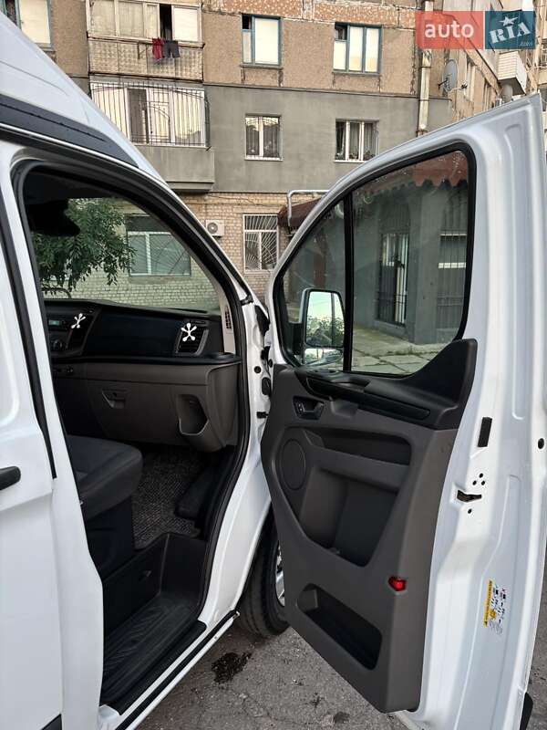 Грузовой фургон Ford Transit Custom 2018 в Александрие фото 8 Грузовой фургон Ford Transit Custom 2018 в Александрие