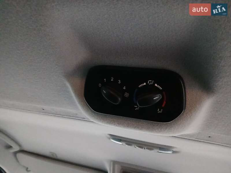 Минивэн Ford Transit Custom 2016 в Болехове фото 30 Минивэн Ford Transit Custom 2016 в Болехове