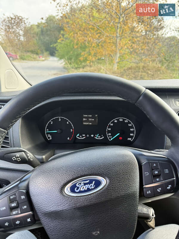 Грузовой фургон Ford Transit Custom 2018 в Хмельницком