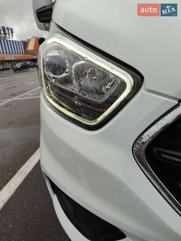 Грузовой фургон Ford Transit Custom 2018 в Киеве