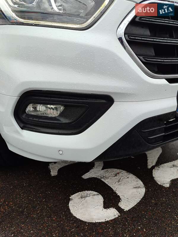 Грузовой фургон Ford Transit Custom 2018 в Киеве