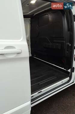 Грузовой фургон Ford Transit Custom 2018 в Киеве