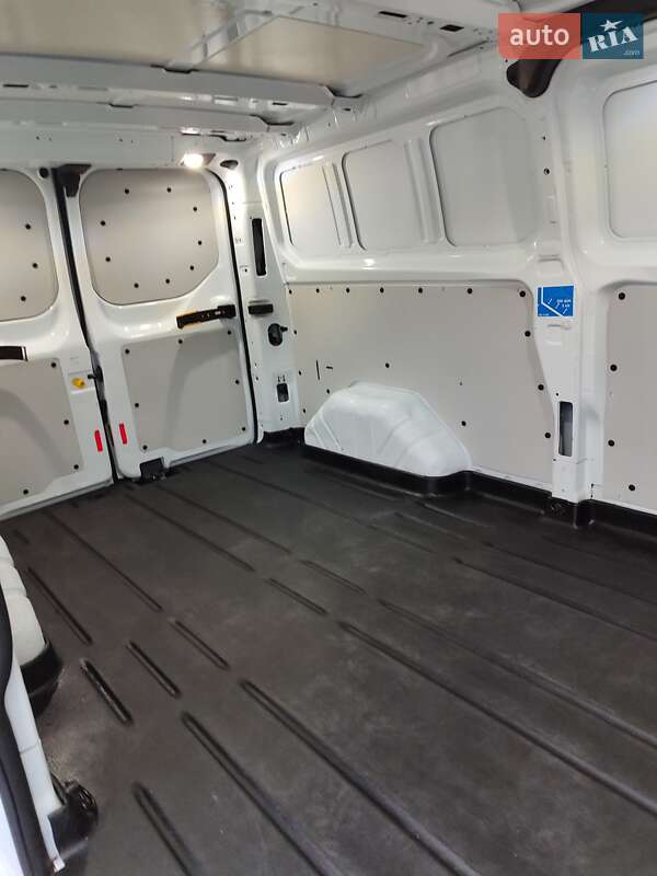 Грузовой фургон Ford Transit Custom 2018 в Киеве