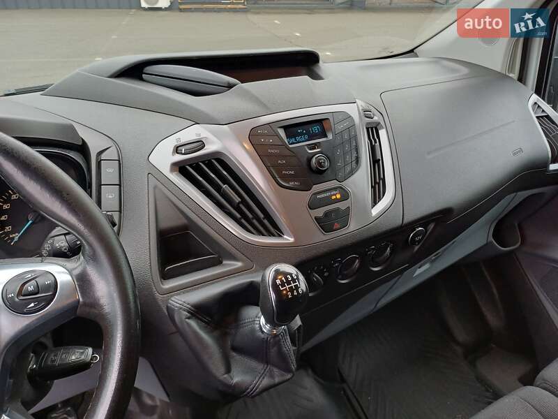 Мінівен Ford Transit Custom 2017 в Києві