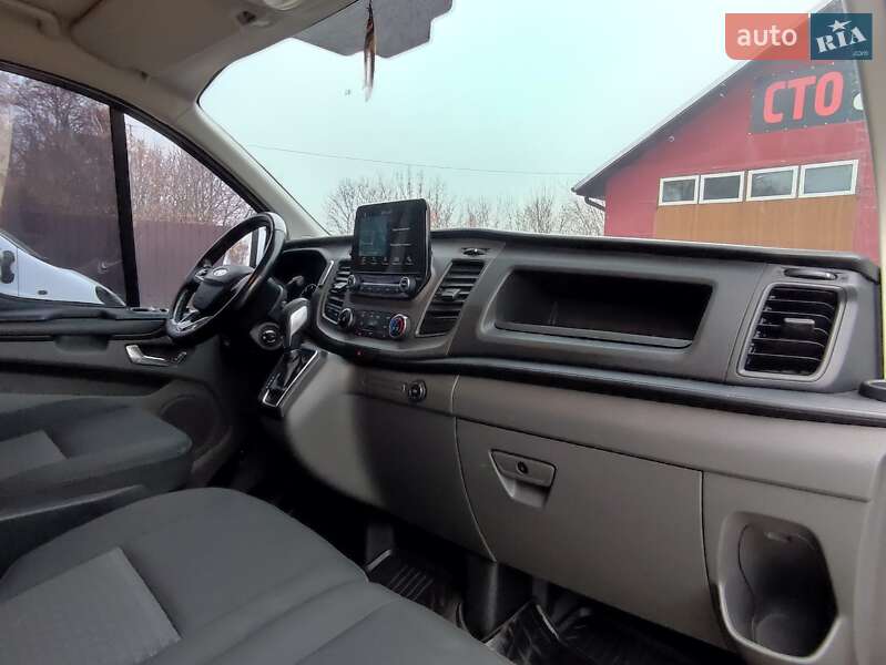 Вантажний фургон Ford Transit Custom 2019 в Млиніві фото 10 Вантажний фургон Ford Transit Custom 2019 в Млиніві