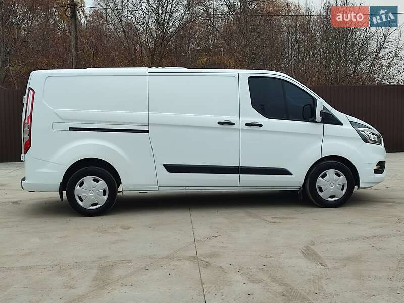 Вантажний фургон Ford Transit Custom 2019 в Млиніві фото 16 Вантажний фургон Ford Transit Custom 2019 в Млиніві