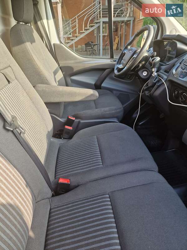 Вантажний фургон Ford Transit Custom 2012 в Луцьку