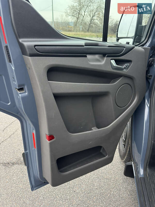 Вантажний фургон Ford Transit Custom 2022 в Києві