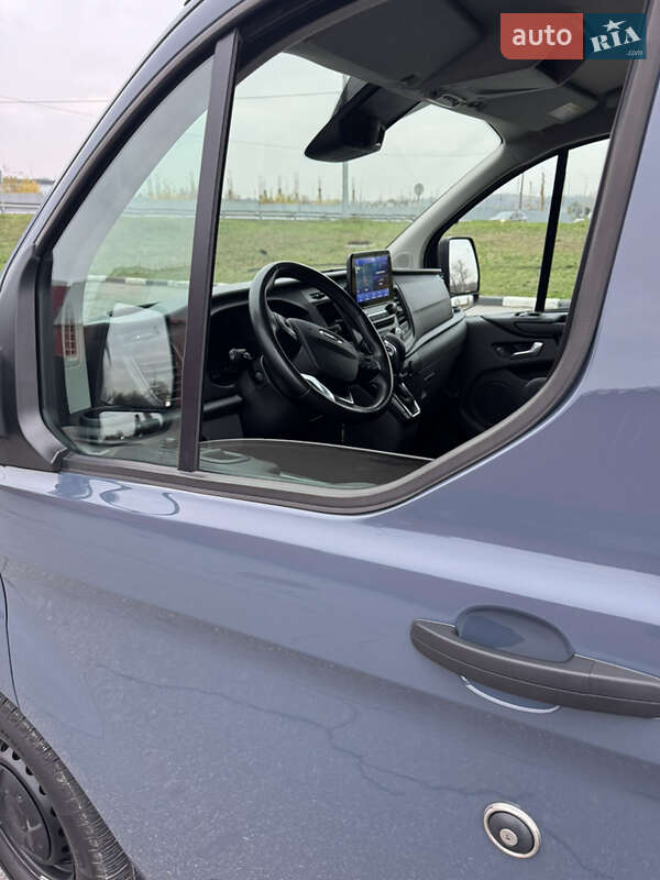 Вантажний фургон Ford Transit Custom 2022 в Києві