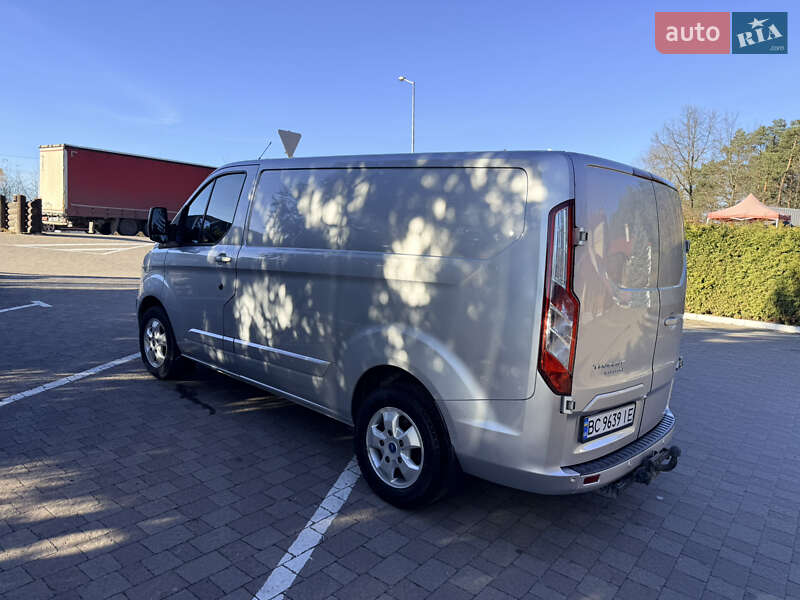 Грузовой фургон Ford Transit Custom 2017 в Львове