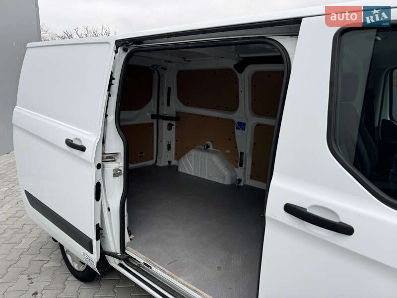 Грузовой фургон Ford Transit Custom 2015 в Мукачево