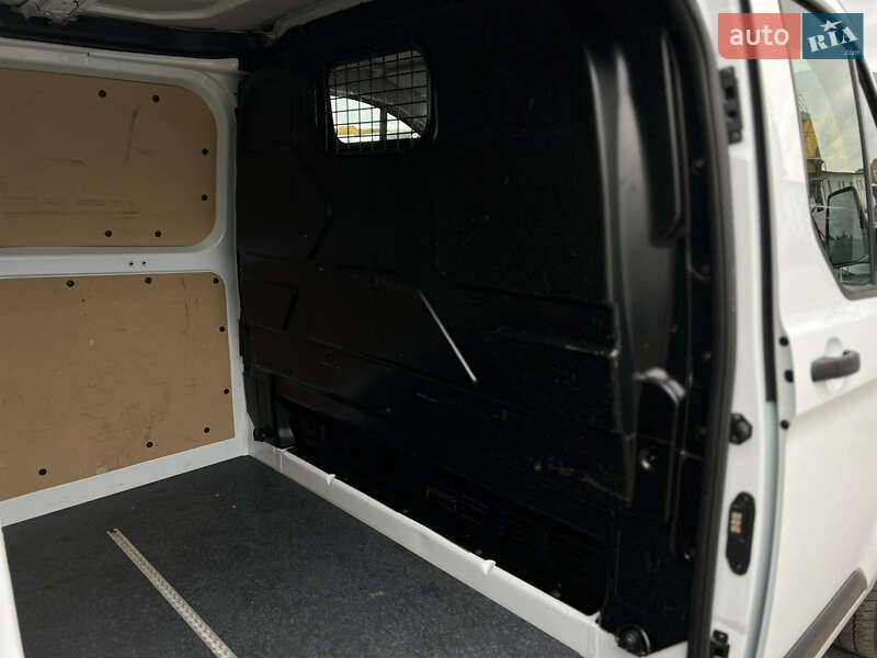 Вантажний фургон Ford Transit Custom 2020 в Вінниці