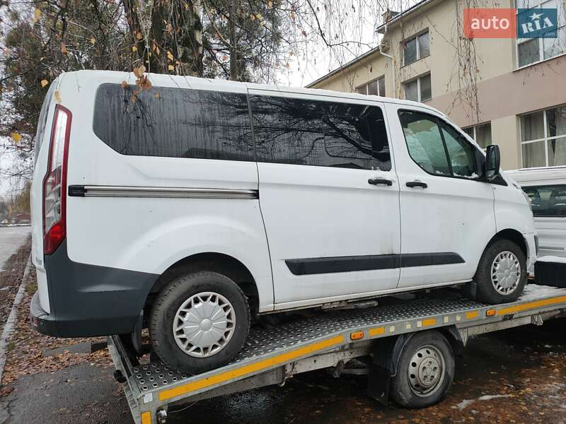 Минивэн Ford Transit Custom 2014 в Ровно