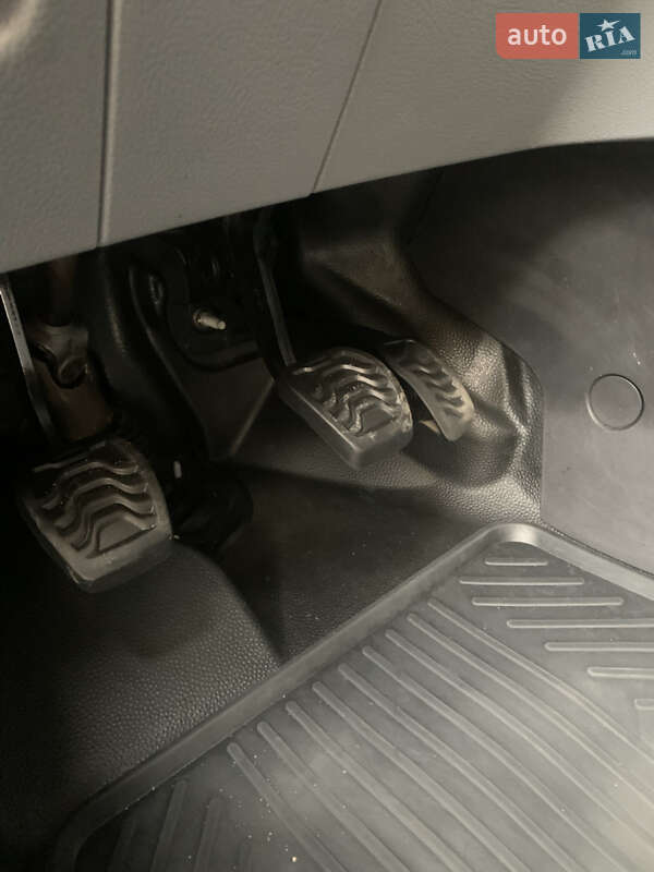 Грузовой фургон Ford Transit Custom 2015 в Львове фото 29 Грузовой фургон Ford Transit Custom 2015 в Львове