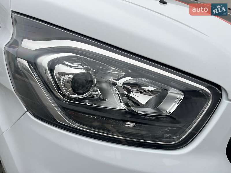 Вантажний фургон Ford Transit Custom 2020 в Луцьку