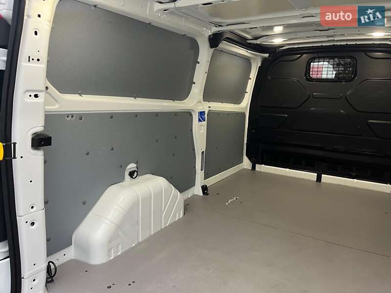 Вантажний фургон Ford Transit Custom 2020 в Луцьку