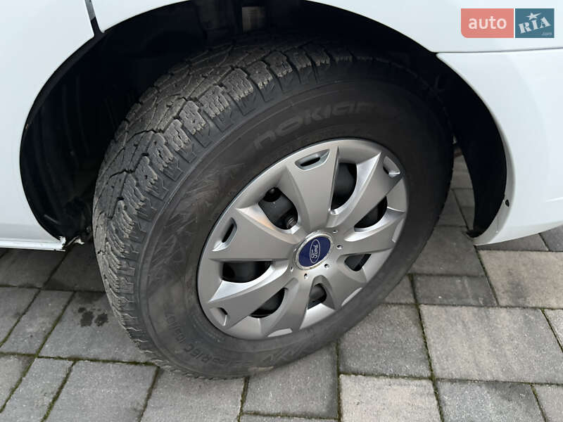 Мінівен Ford Transit Custom 2016 в Луцьку фото 20 Мінівен Ford Transit Custom 2016 в Луцьку