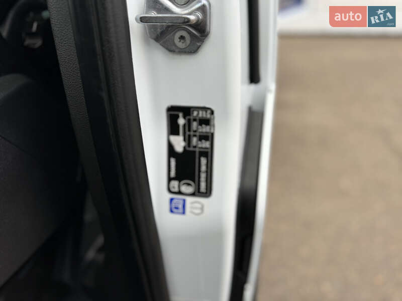 Минивэн Ford Transit Custom 2015 в Киеве фото 84 Минивэн Ford Transit Custom 2015 в Киеве