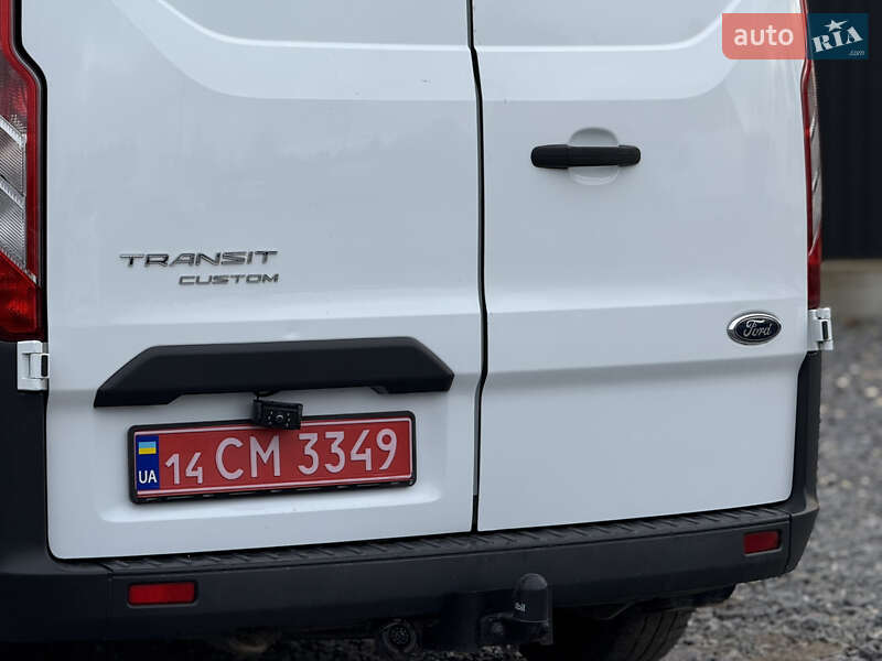Грузовой фургон Ford Transit Custom 2015 в Дрогобыче