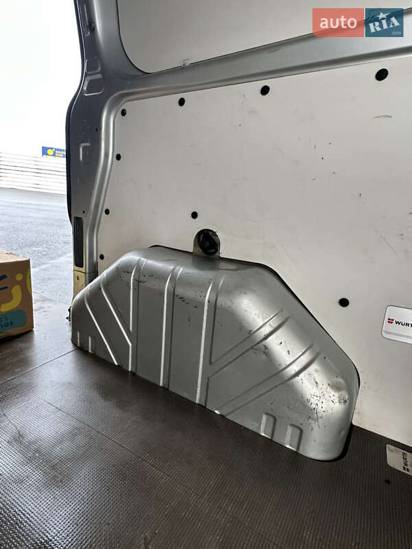 Грузовой фургон Ford Transit Custom 2016 в Львове фото 23 Грузовой фургон Ford Transit Custom 2016 в Львове