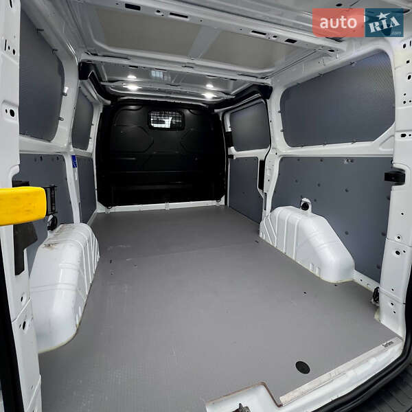 Вантажний фургон Ford Transit Custom 2019 в Києві фото 51 Вантажний фургон Ford Transit Custom 2019 в Києві