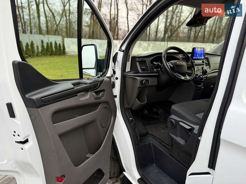 Вантажний фургон Ford Transit Custom 2020 в Луцьку