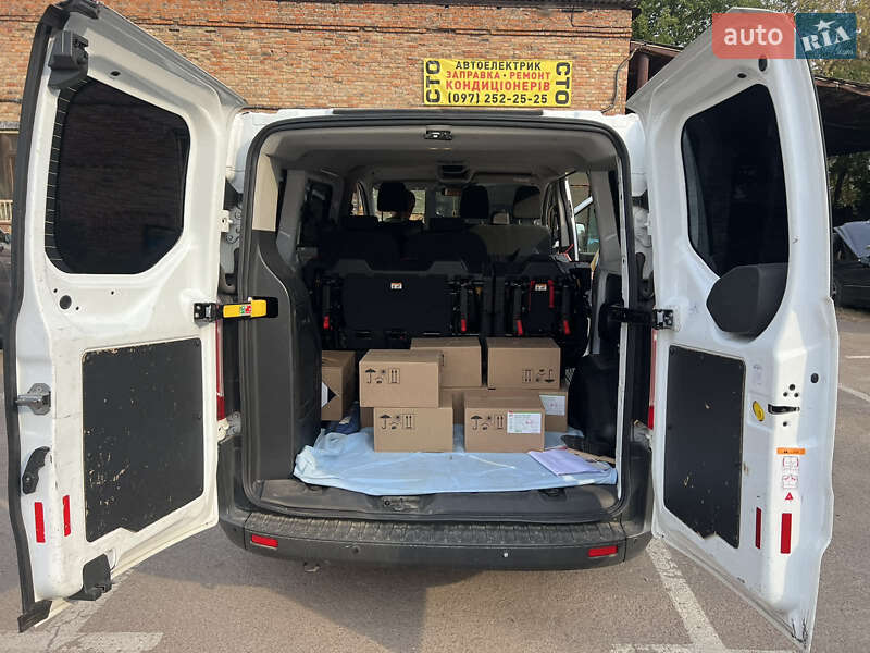 Минивэн Ford Transit Custom 2015 в Броварах