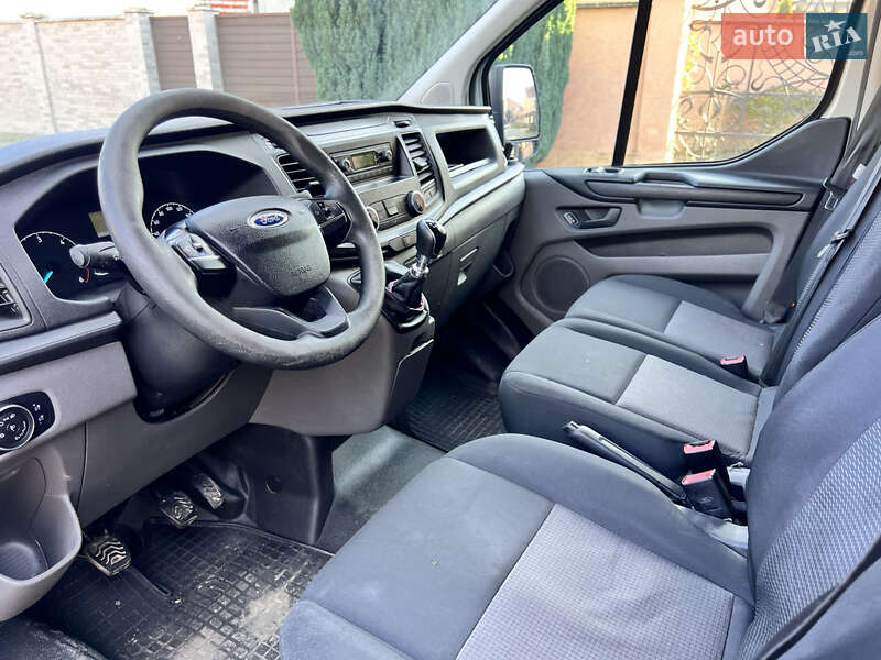 Мікроавтобус вантажний (до 3,5т) Ford Transit Custom 2019 в Мукачевому фото 11 Мікроавтобус вантажний (до 3,5т) Ford Transit Custom 2019 в Мукачевому