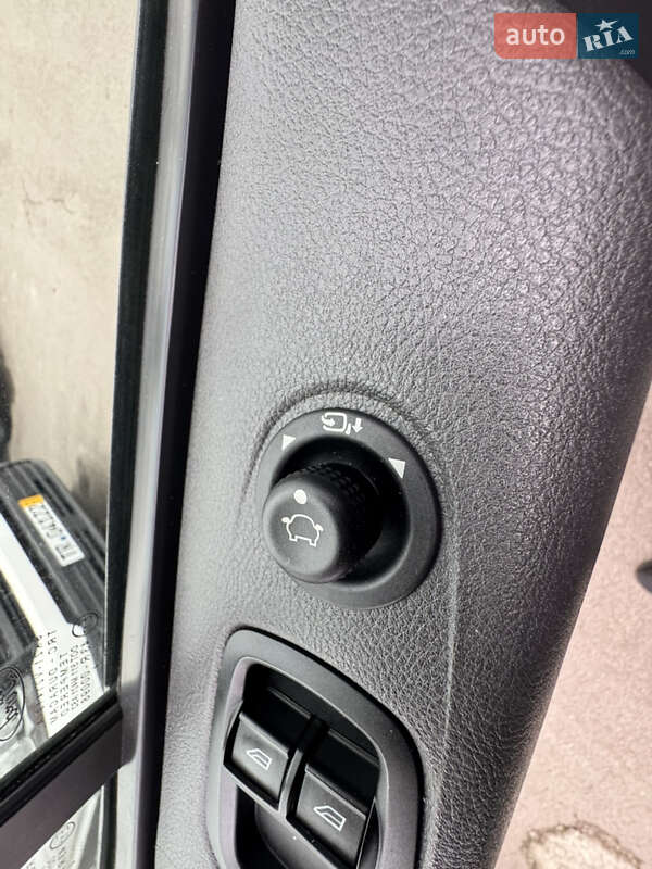 Грузопассажирский фургон Ford Transit Custom 2014 в Киеве