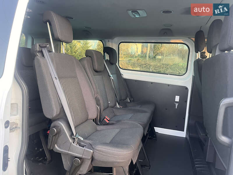 Минивэн Ford Transit Custom 2015 в Самборе