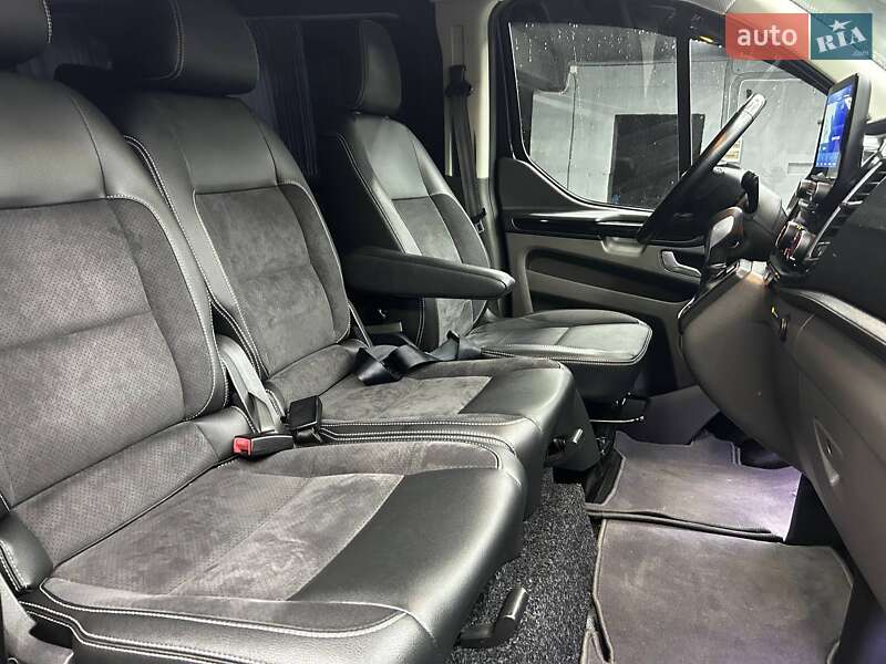 Мінівен Ford Transit Custom 2021 в Чернівцях