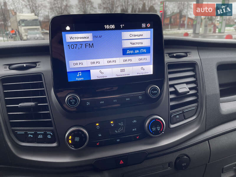 Вантажний фургон Ford Transit Custom 2022 в Житомирі