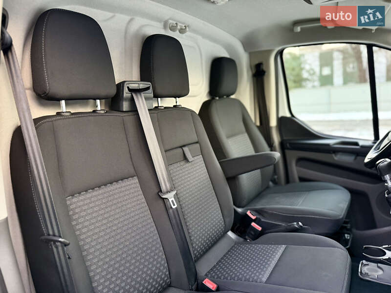 Грузовой фургон Ford Transit Custom 2020 в Луцке