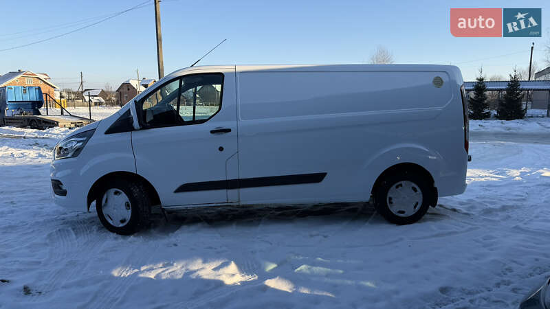 Вантажний фургон Ford Transit Custom 2021 в Калуші