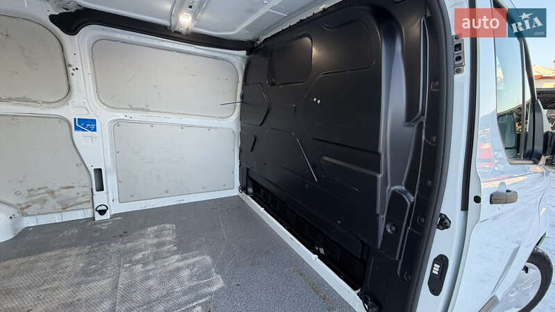 Вантажний фургон Ford Transit Custom 2021 в Калуші