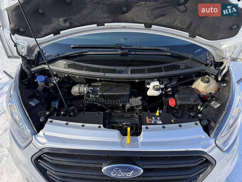Грузовой фургон Ford Transit Custom 2019 в Ровно фото 19 Грузовой фургон Ford Transit Custom 2019 в Ровно